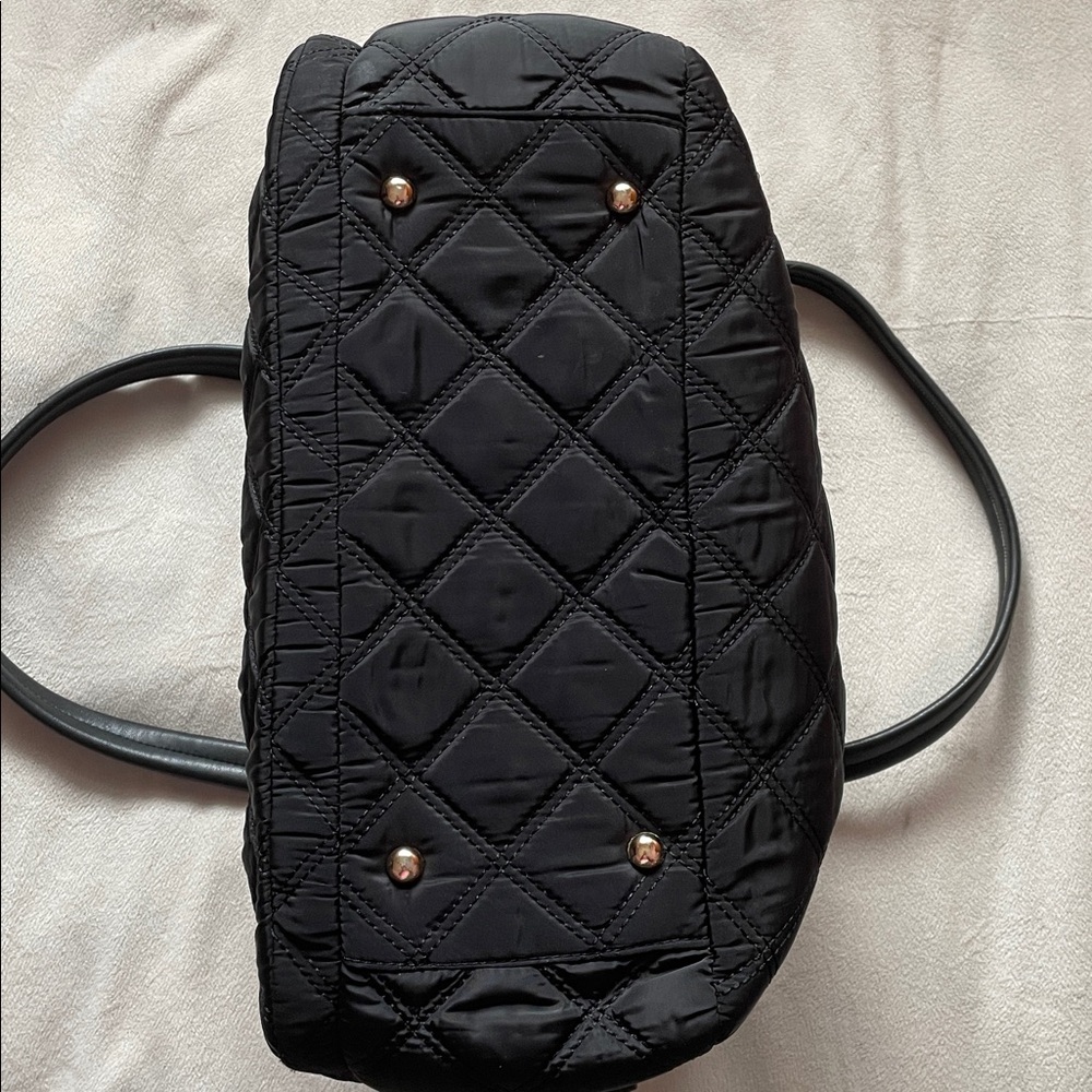 NWOT MARC NEW YORK ANDREW MARC Quilted nylon Tote Bag. - Picture 4 of 7